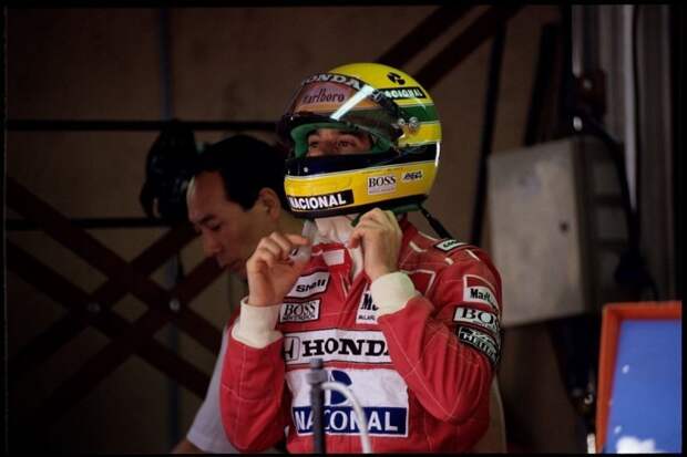 Senna в честь Сенны, Senna GTR и Senna-часы: как McLaren эксплуатирует имя легенды mclaren, mclaren senna, авто, автомобили, спорткар, суперкар