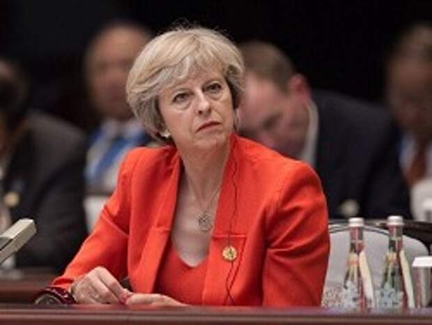 Британский премьер Тереза Мэй намерена отстаивать санкции против России