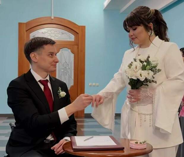 Фехтование буенча Паралимпия уеннары җиңүчесе Альберт Камалов өйләнгән