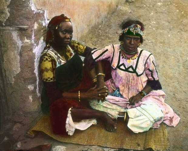 16 16