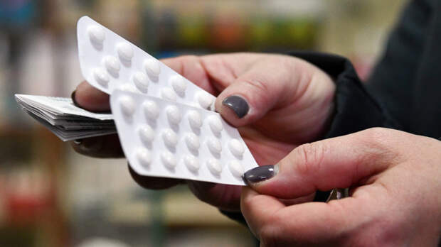 Бесплатные лекарства для льготников в 2026 году: кому положены и как их получить