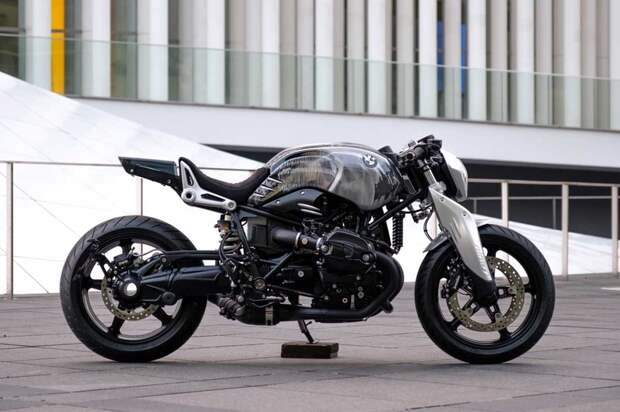 Woidwerk: кафе рейсер BMW R nineT