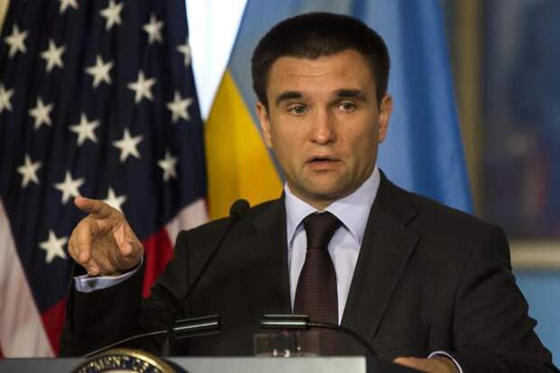 На Украине пообещали «освободить» крымчан