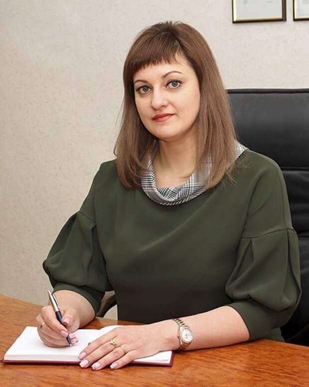 Пушилин назначил Иванову Юлию Геннадиевну временно исполняющей полномочия мэра