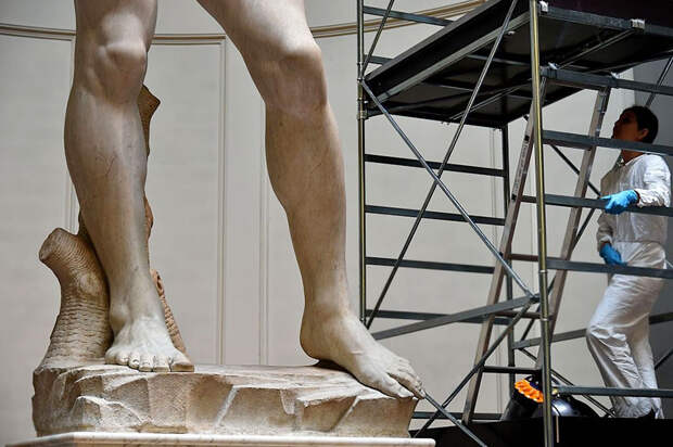 michelangelo-david-close-up-photos-16