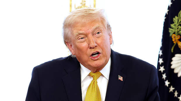 Трамп 8 января заслушает доклад разведки США