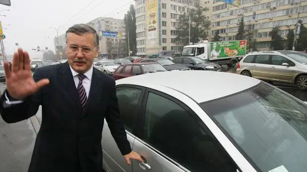 СК направил в суд дело против экс-министра обороны Украины Гриценко