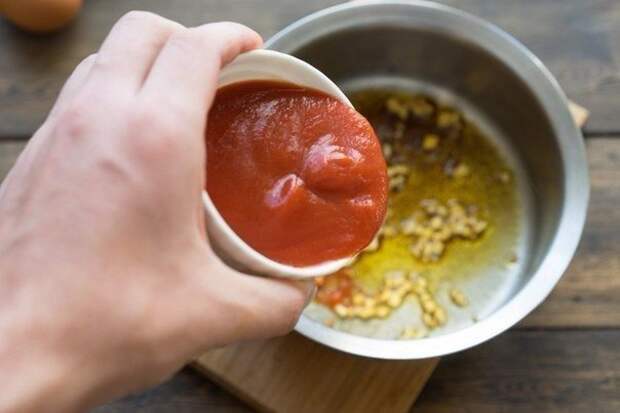 Быстрые тефтельки в остром томатном соусе. Идеальное дополнение к пасте
