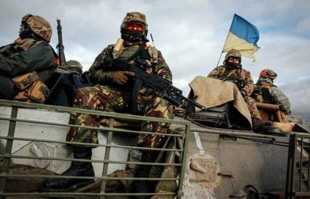 Обострение на линии фронта в ЛНР: Киев засуетился и нагнал специалистов | Русская весна