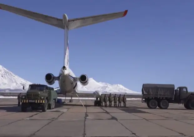 Моряки-тихоокеанцы оказали помощь в доставке гуманитарного груза для Донбасса от жителей Камчатки