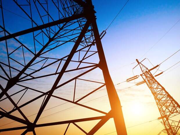 Почти 500 тыс. абонентов в России оставались без света после ударов ВСУ