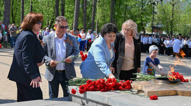 В казанском поселке Дербышки почтили память героев Великой Отечестенной