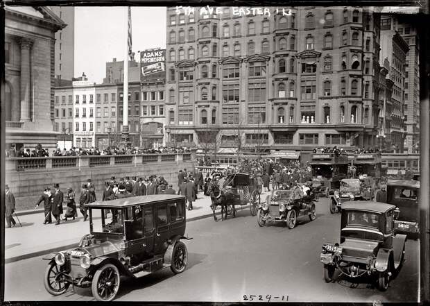 Картинки по запросу фотографии Пятой авеню Нью-Йорка в самом начале прошлого века