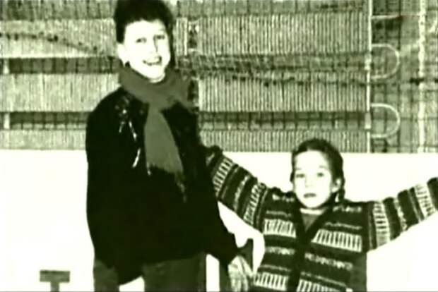 6 6