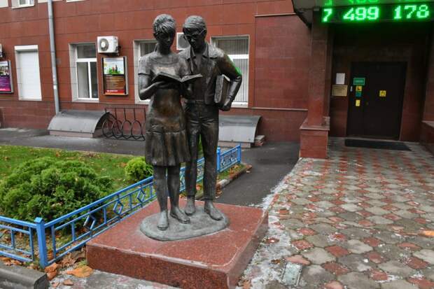 Шурик и Лида на улице Артюхиной / Фото: Денис Афанасьев