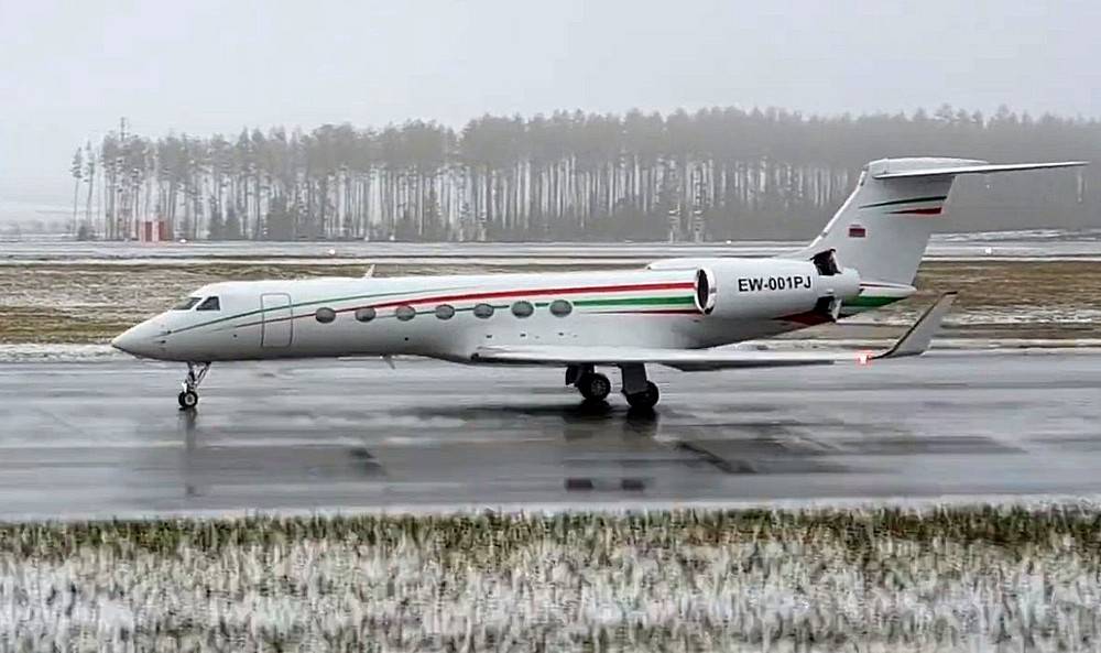 Почему самолет Лукашенко уже неделю находится в Швейцарии Почему самолет Лукашенко уже неделю находится в Швейцарии