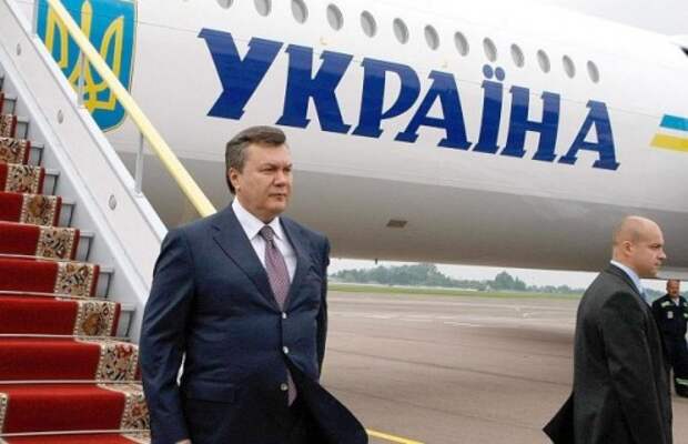 Картинки по запросу янукович самолет