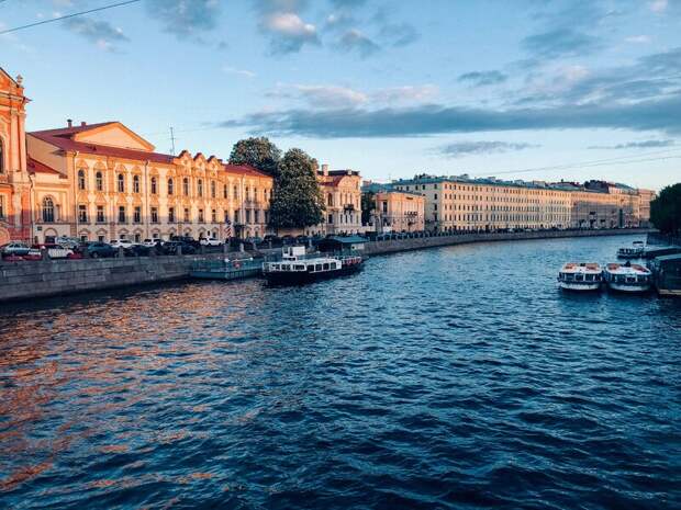 Стоимость проживания в Санкт-Петербурге выросла втрое перед ПМЭФ