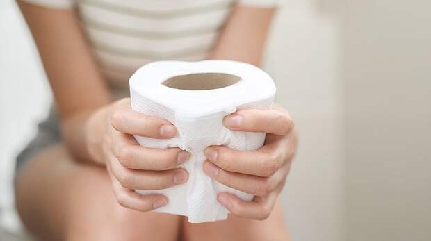 Названы неожиданные причины запора и диареи