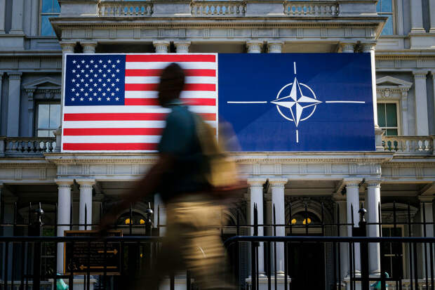 США ударили по двум судам в Карибском море, подозреваемым в перевозке наркотиков