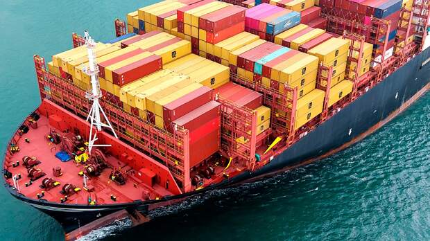 Иран открыл Ормузский пролив для судов с гуманитарным грузом