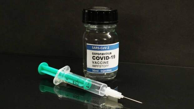 Доктор Мясников дал практические рекомендации по вакцинации от коронавируса