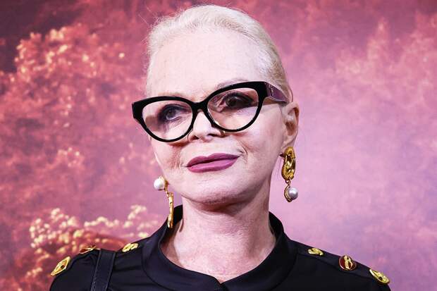 Певец Лоза: Народная артистка России Лариса Долина стала мемом