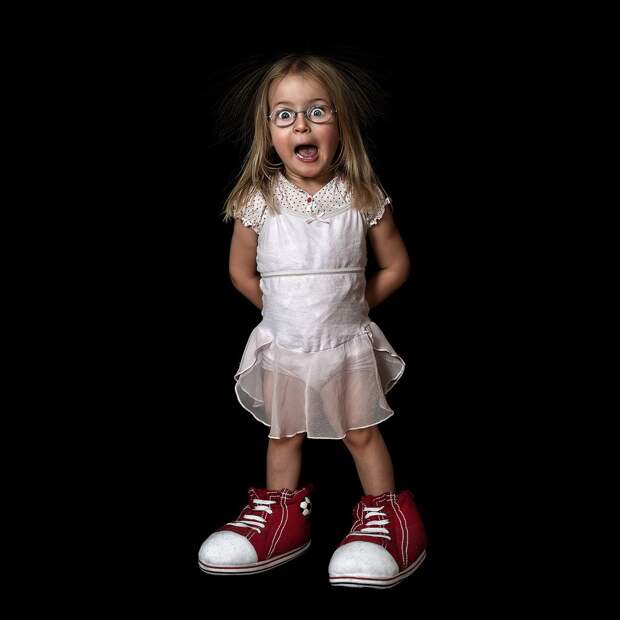 JohnWilhelm24 «Мои безбашенные дочки» — проект Джона Вильгельма