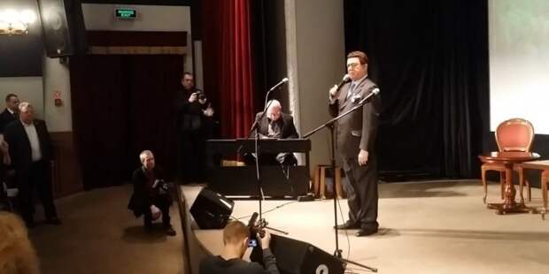 Кобзон посвятил песню Мы из бессмертья Мотороле