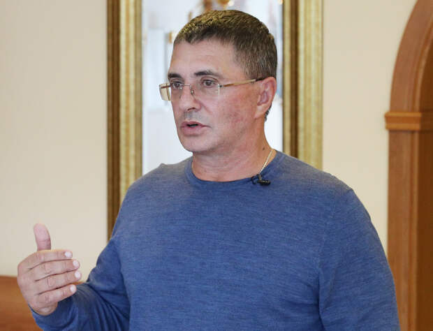 Доктор Мясников предостерег россиян от превращения в «желеобразных американцев»