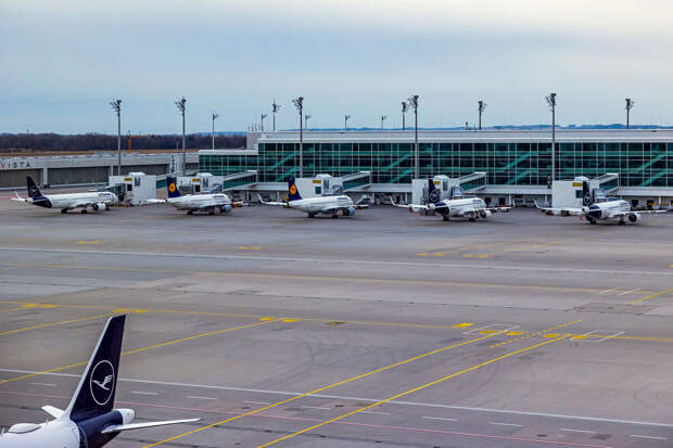 IATA: в Европе к концу мая начнут отменять авиарейсы из-за нехватки керосина