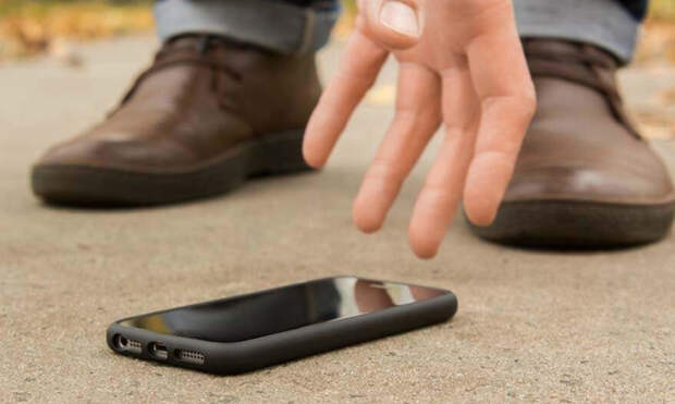 Когда находка смартфона на улице становится кражей?