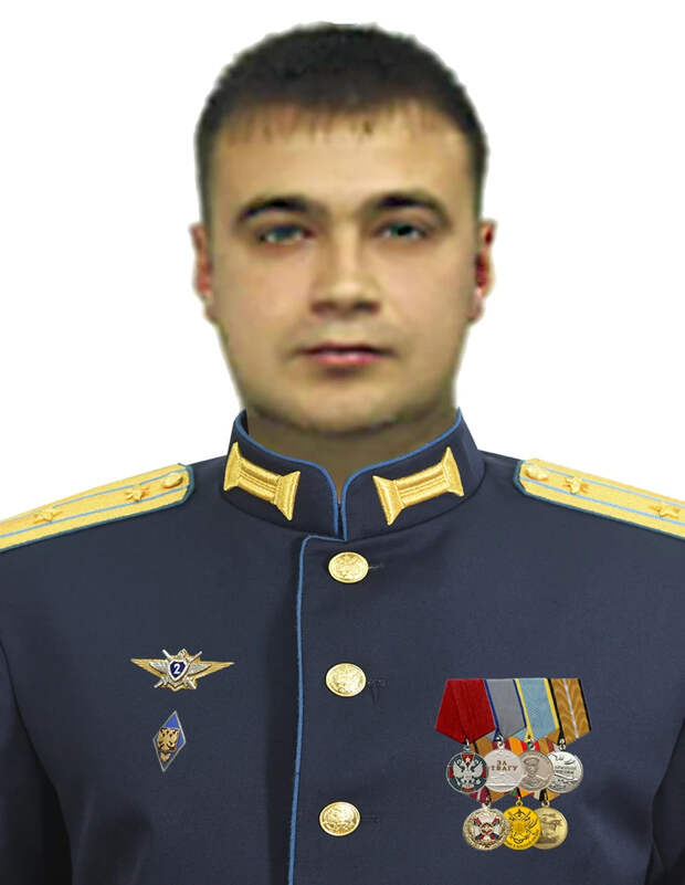 Штурман истребительного авиационного полка майор Виктор Дудин