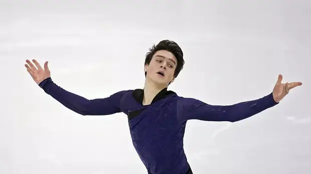 Фигурист Игнатов выиграл короткую программу на ЧР в Красноярске