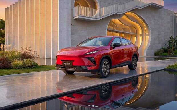 Новая Omoda C5 — раскрыто российское оснащение!