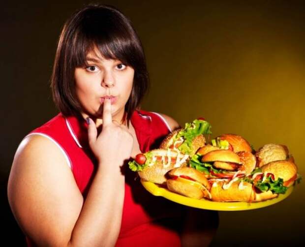 Женщина с гамбургерами