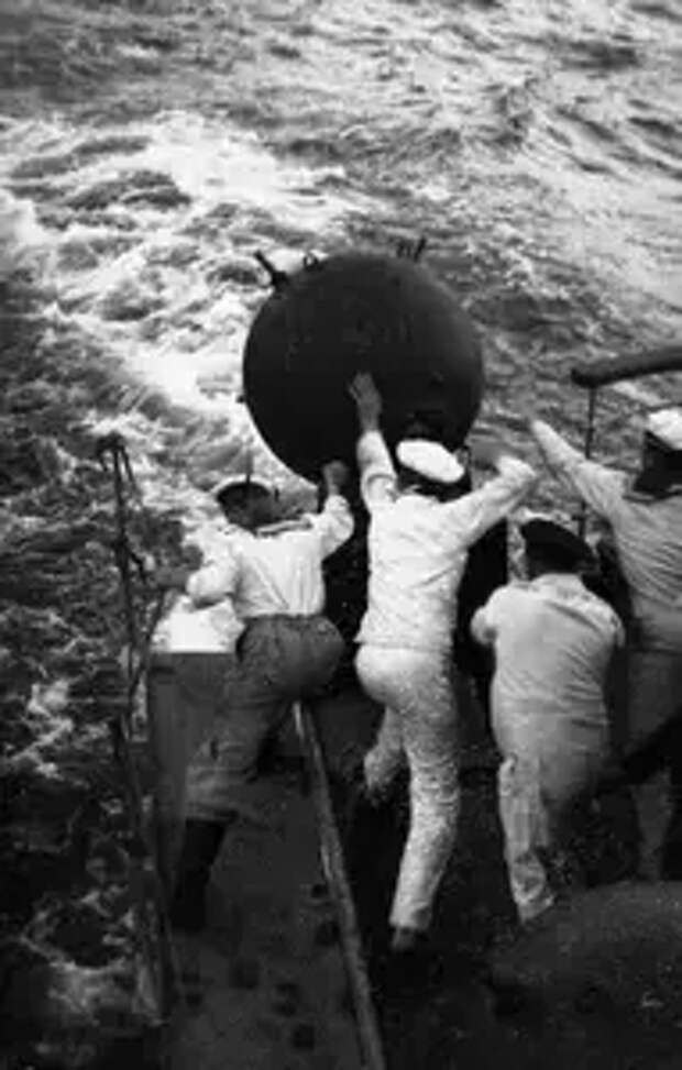 Карма: снова война, снова мины в Балтийском море