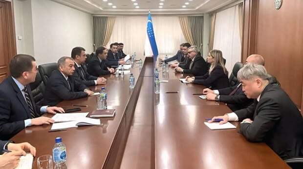 Узбекистан традиционно вытер ноги об Россию после унижения перед ОАЭ: от нашего посла в Ташкенте потребовали глубокого уважения к узбекским мигрантам