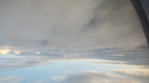 "Боинг-757" Azur Air второй раз за неделю совершил экстренную посадку