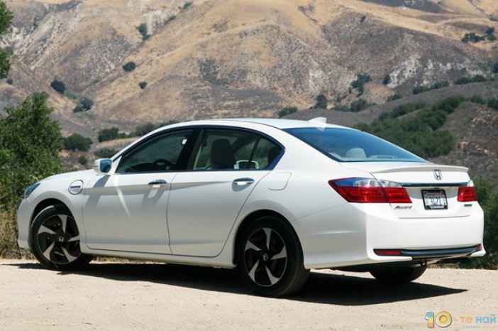 10 лучших автомобилей 2014 года по версии Consumer Reports