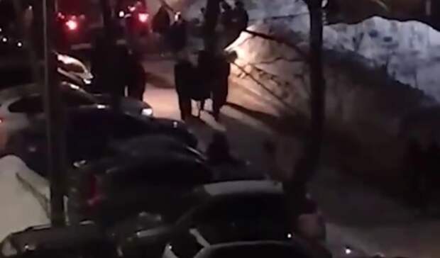 У мужика взорвался подик. У мужика взорвался подик