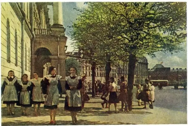 Как это было : экзамены в СССР :: Boydton :: NEWSEUM