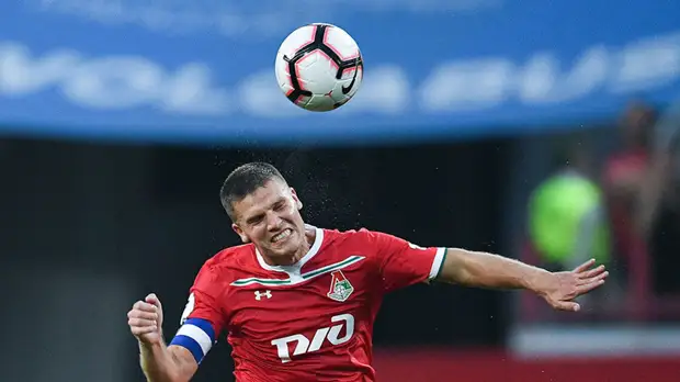 Вне заявки: почему Денисов больше месяца не играет за «Локомотив»