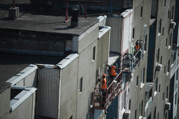 Депутат Гусев: необходимо усилить контроль за капремонтом многоквартирных домов