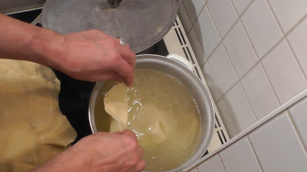 БЕШБАРМАК… русско-немецкий. Бешбармак, Мясо, Видео рецепт, Рецепт, Тесто, Кулинария, Еда, Вкусно, Длиннопост