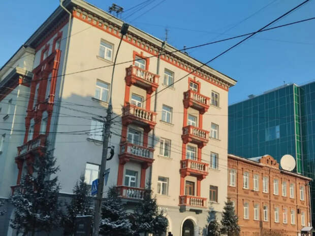 Доходный дом выставили на продажу в Новосибирске