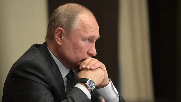 Экс-сотрудник Белого дома: молитесь, чтобы у Путина получилось спасти мир