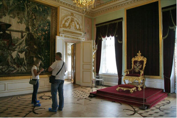 10 резиденций российских императоров, которые поражают своей роскошью