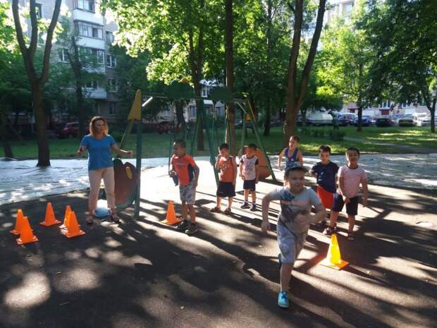 Праздник двора. Фото: клуб «Родина»