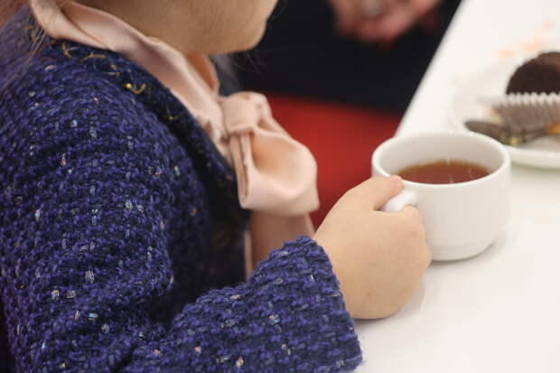 Вызывают проблемы с почками и рак: чем опасны чайные пакетики